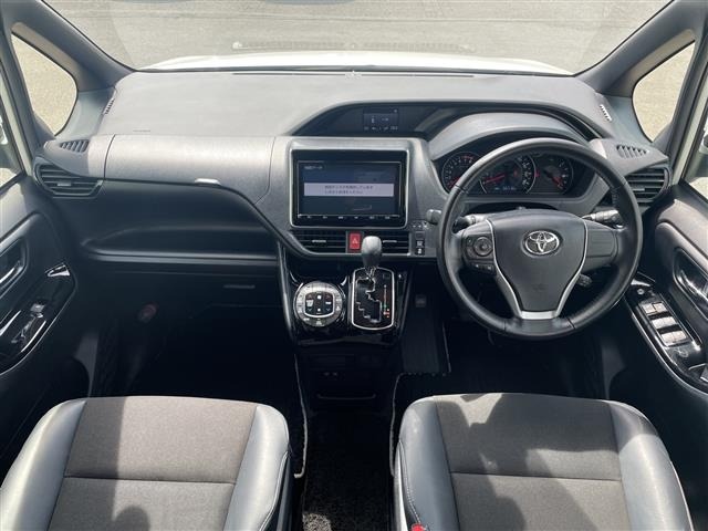 Toyota NOAH 2019 7014531-14