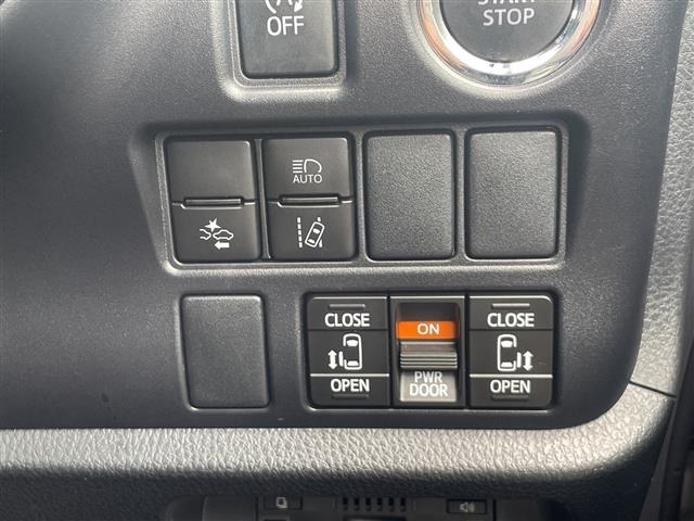 Toyota NOAH 2019 7014531-8