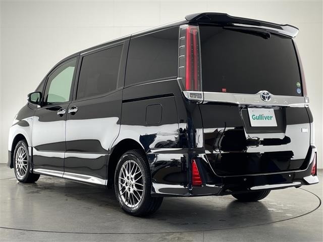 Toyota NOAH 2019 7014564-13