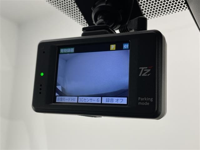 Toyota NOAH 2019 7014565-1