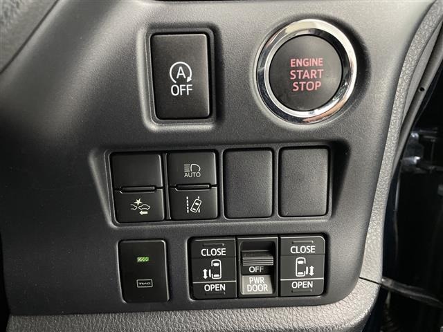 Toyota NOAH 2019 7014565-18