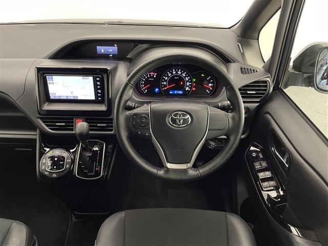 Toyota NOAH 2019 7014565-8
