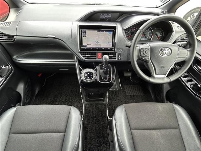 Toyota NOAH 2018 7014630-21
