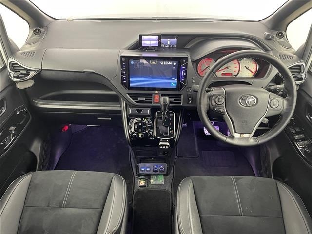 Toyota NOAH 2016 7014692-15