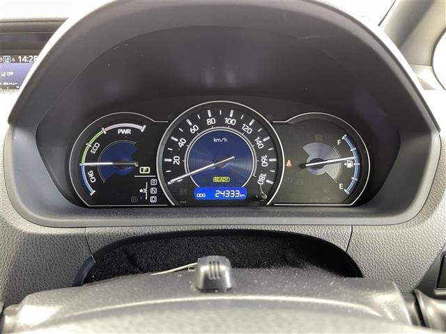 Toyota NOAH 2017 7014717-15
