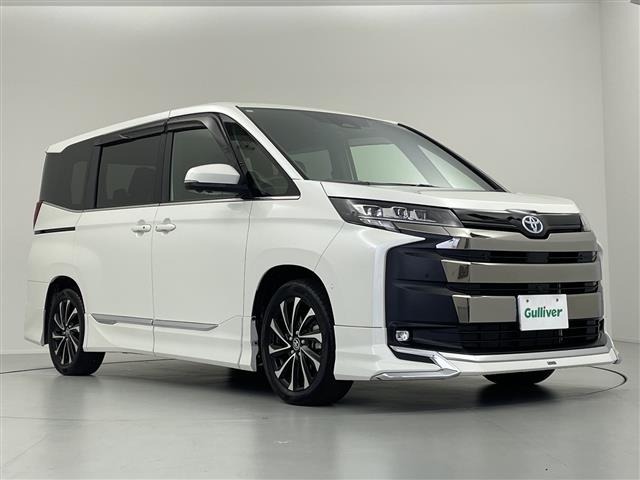Toyota NOAH 2024 7014718-0