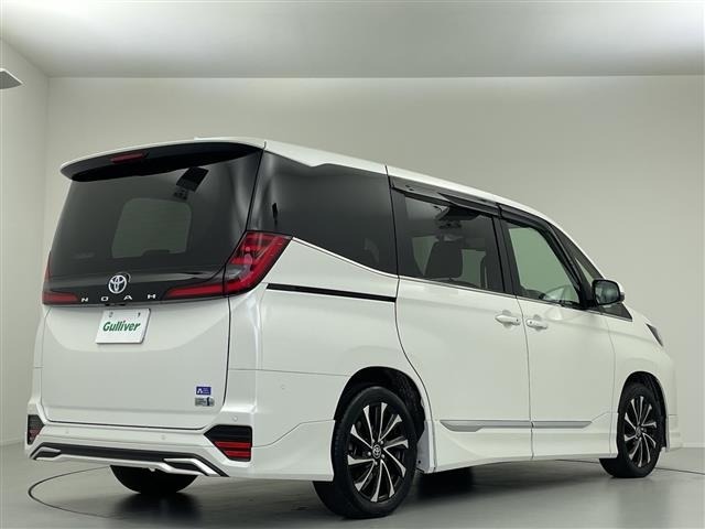 Toyota NOAH 2024 7014718-2
