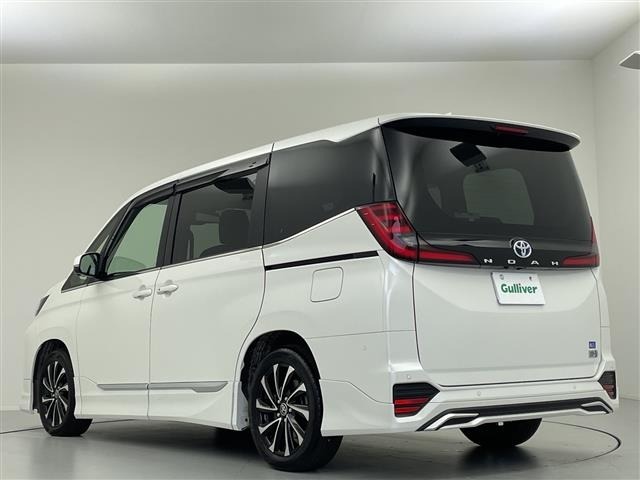 Toyota NOAH 2024 7014718-20