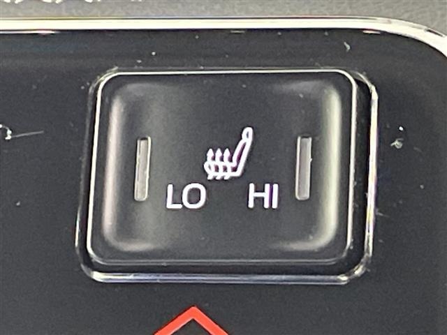 Toyota NOAH 2024 7014718-21