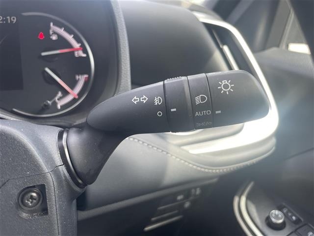 Toyota NOAH 2024 7014734-1