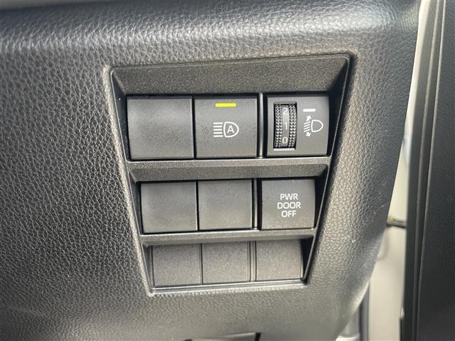 Toyota NOAH 2024 7014734-3