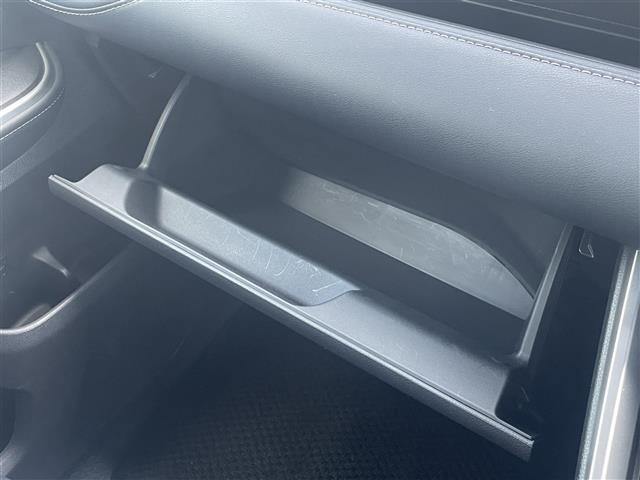 Toyota NOAH 2024 7014734-6