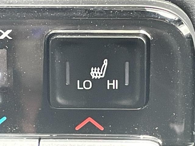 Toyota NOAH 2025 7014735-1