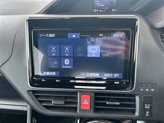Toyota NOAH 2019 7014814-1