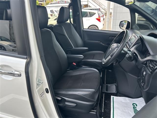 Toyota NOAH 2019 7014814-20