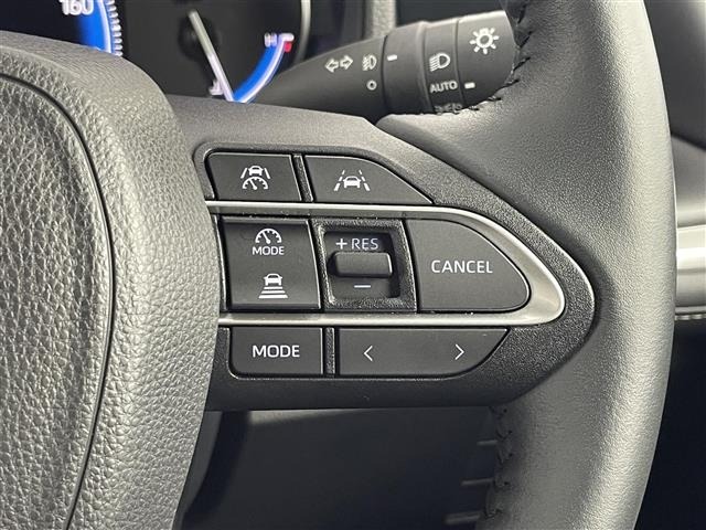 Toyota NOAH 2024 7014892-9