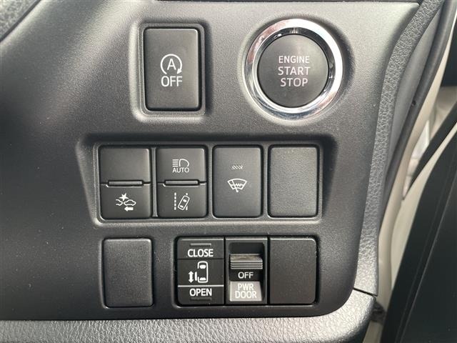 Toyota NOAH 2017 7014969-18
