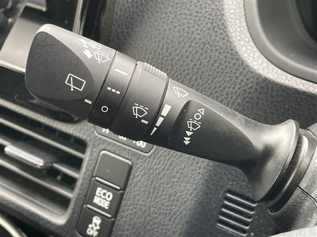 Toyota NOAH 2017 7014969-22