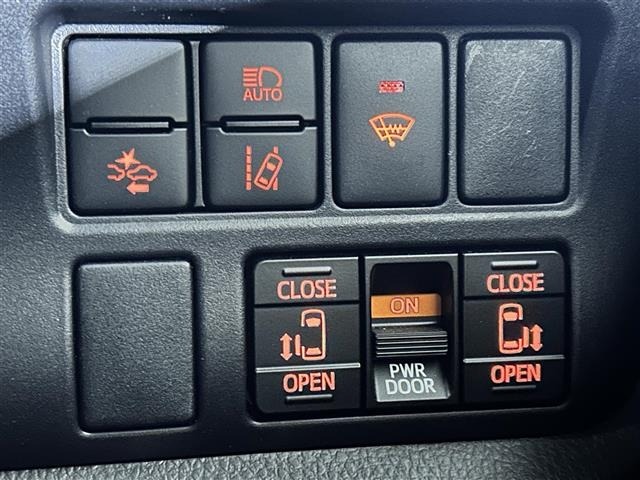 Toyota NOAH 2021 7014970-5