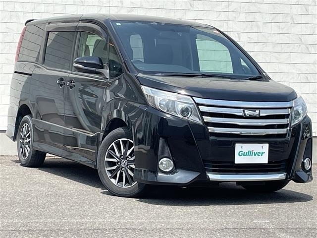 Toyota NOAH 2015 7015003-0