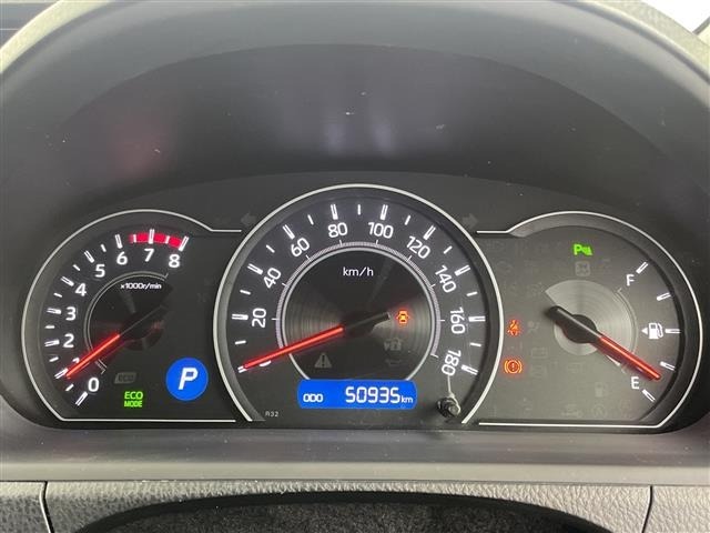 Toyota NOAH 2019 7015017-8
