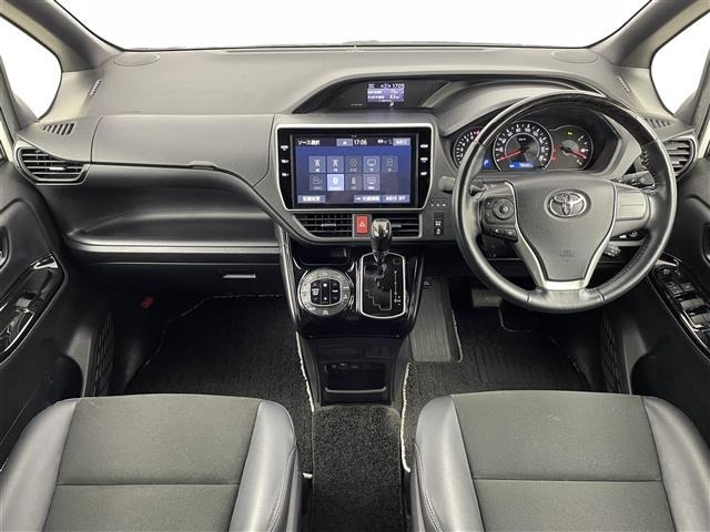 Toyota NOAH 2021 7015042-16