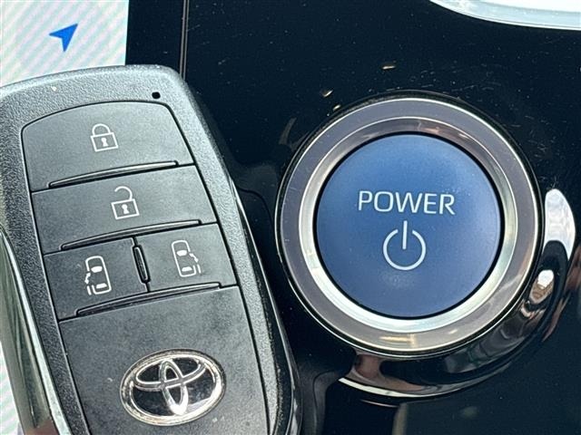 Toyota NOAH 2022 7015073-10