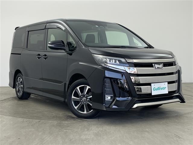 Toyota NOAH 2017 7015074-0