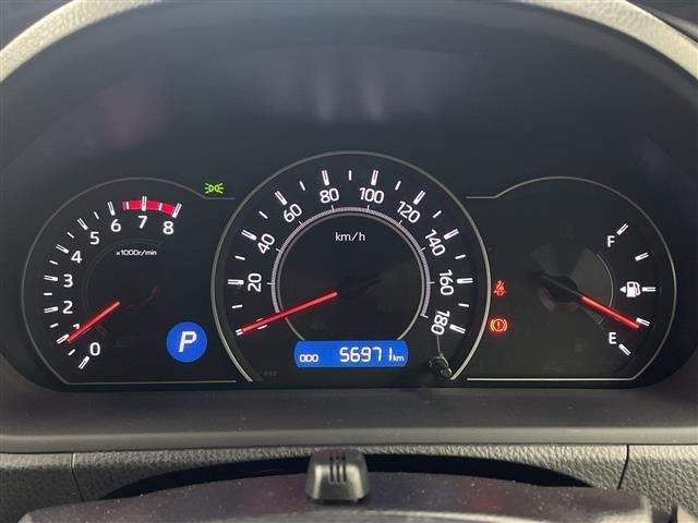 Toyota NOAH 2017 7015074-22