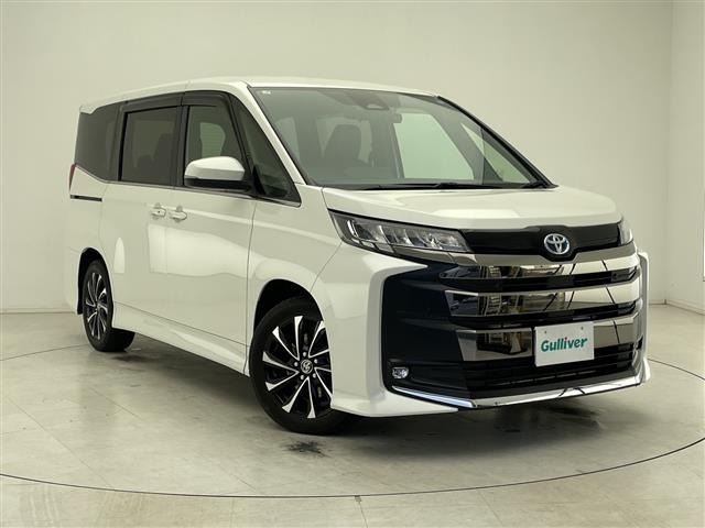 Toyota NOAH 2025 7015102-0