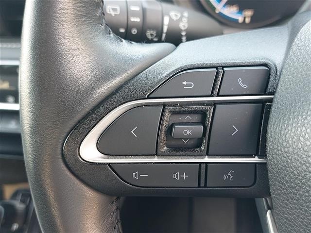 Toyota NOAH 2024 7015121-1