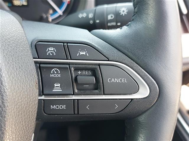 Toyota NOAH 2024 7015121-2