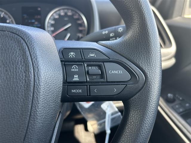 Toyota NOAH 2022 7015189-7