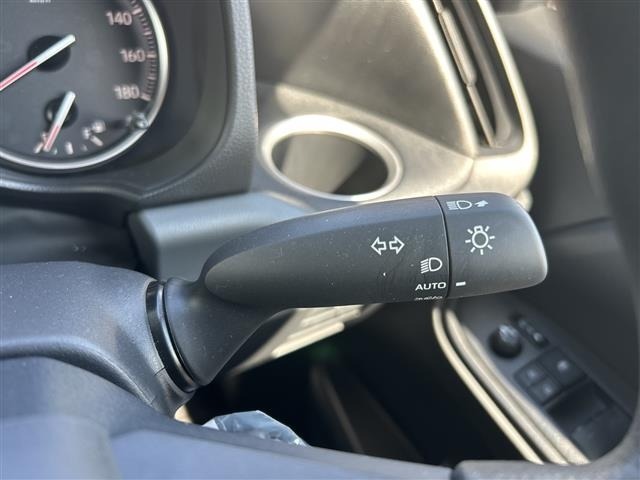 Toyota NOAH 2022 7015189-9