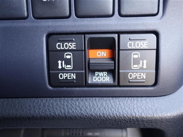Toyota NOAH 2015 7015191-18