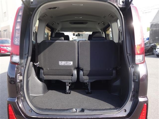 Toyota NOAH 2015 7015191-8