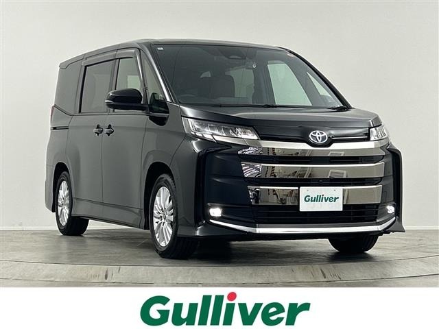 Toyota NOAH 2022 7015205-0