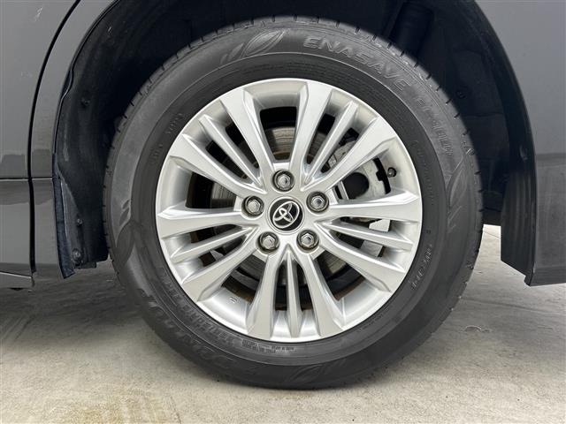 Toyota NOAH 2022 7015205-6