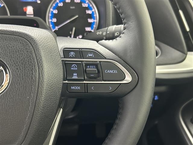 Toyota NOAH 2022 7015205-8