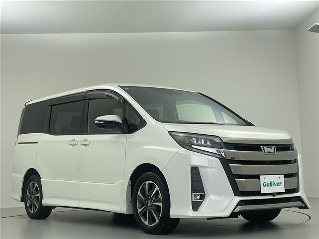 Toyota NOAH 2017 7015206-12