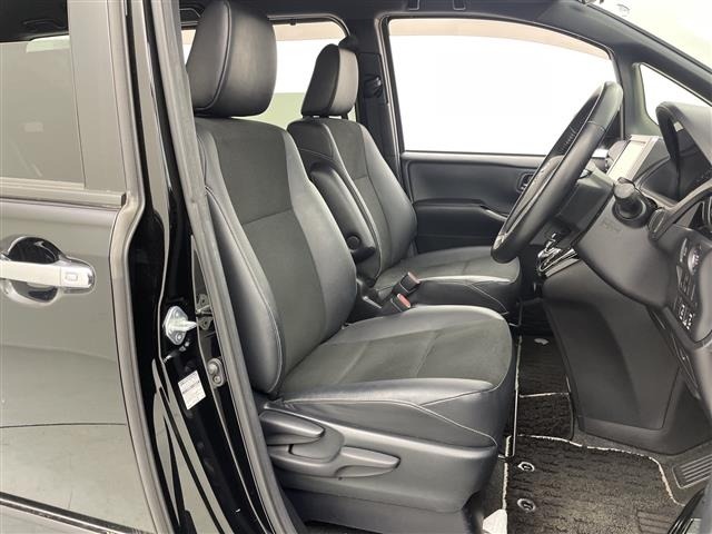 Toyota NOAH 2018 7015246-6