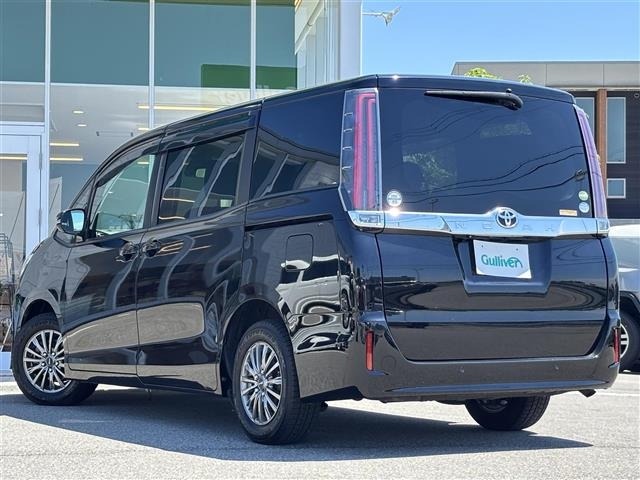 Toyota NOAH 2019 7015267-13