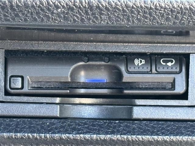 Toyota NOAH 2019 7015267-17