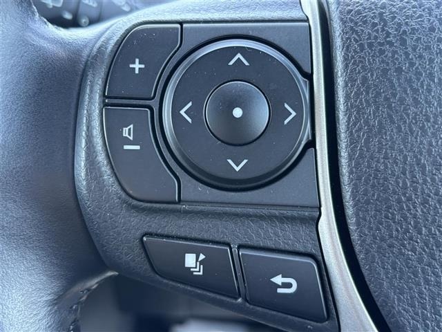 Toyota NOAH 2019 7015267-19