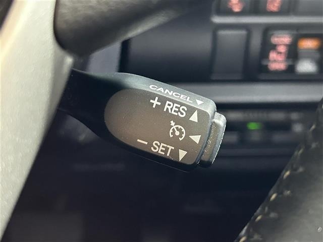 Toyota NOAH 2019 7015268-14