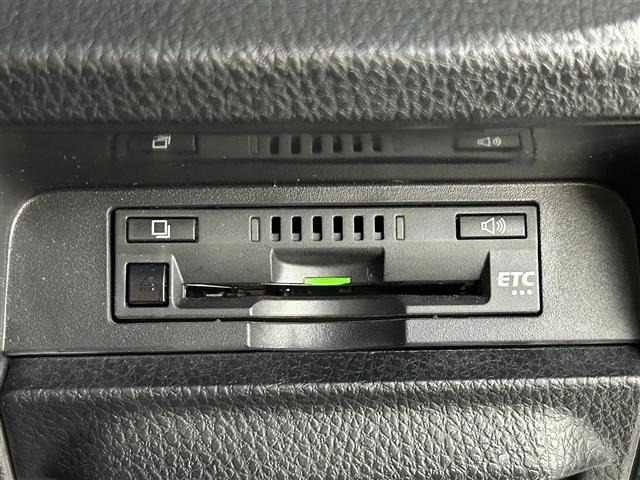 Toyota NOAH 2019 7015268-19