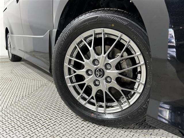 Toyota NOAH 2019 7015268-2