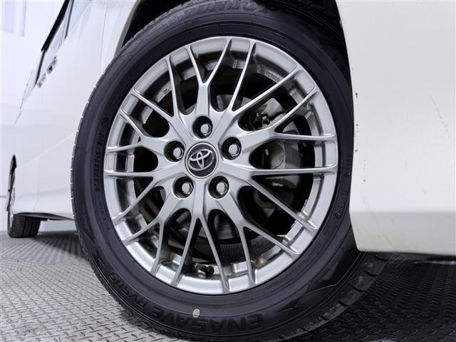 Toyota NOAH 2018 7015307-10