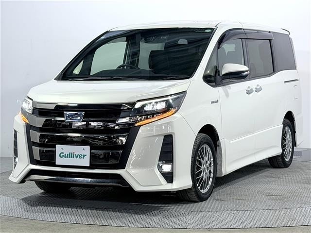 Toyota NOAH 2018 7015307-15