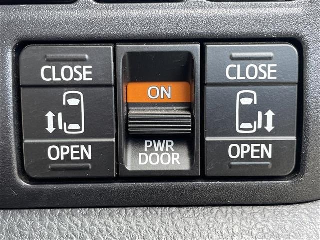 Toyota NOAH 2020 7015369-2